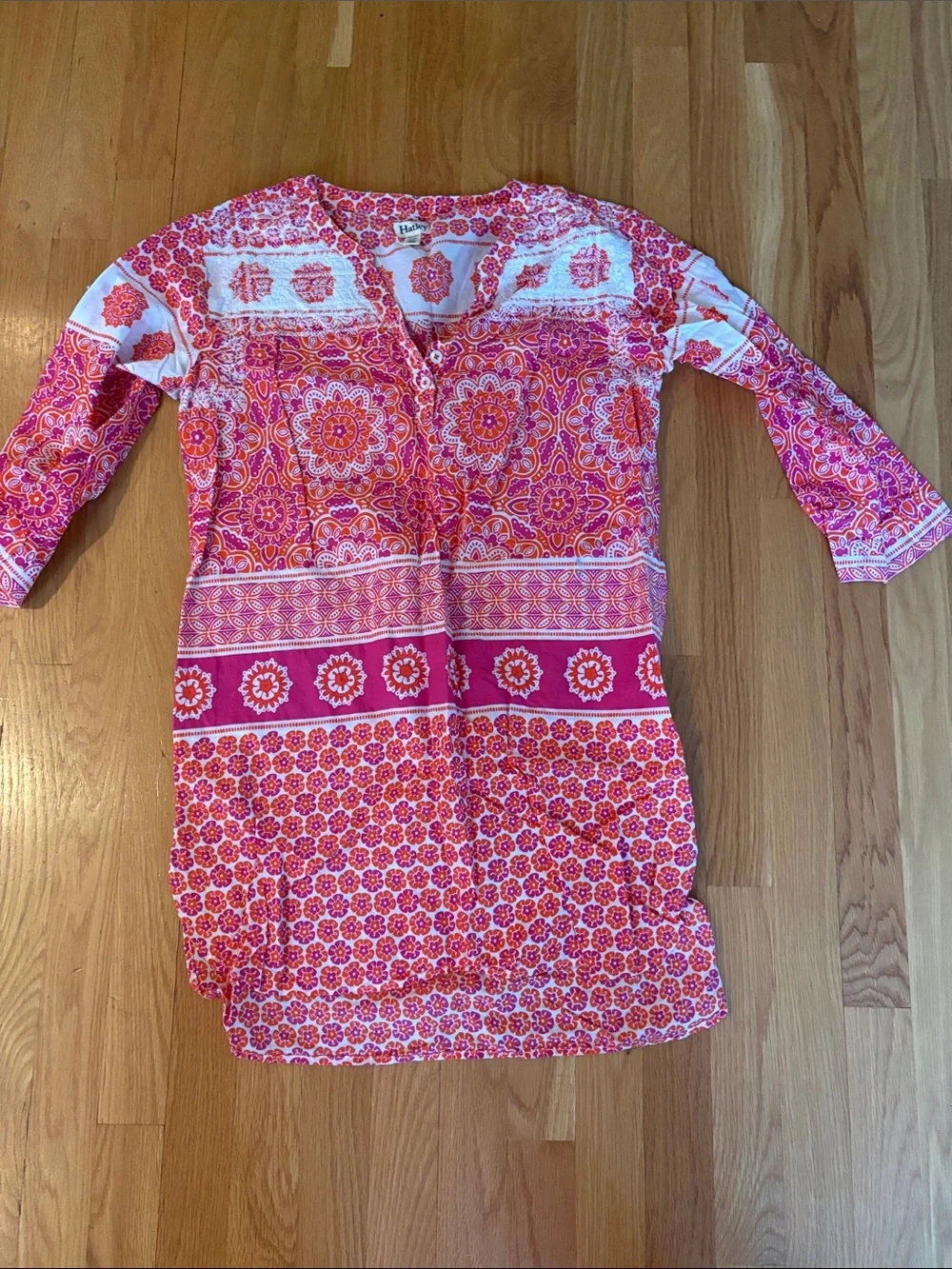 3 Beach Coverups.   2 med 1 small - Picture 6 of 7